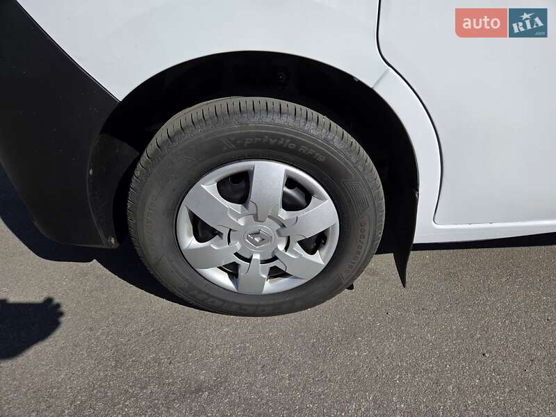 Грузовой фургон Renault Master 2020 в Днепре