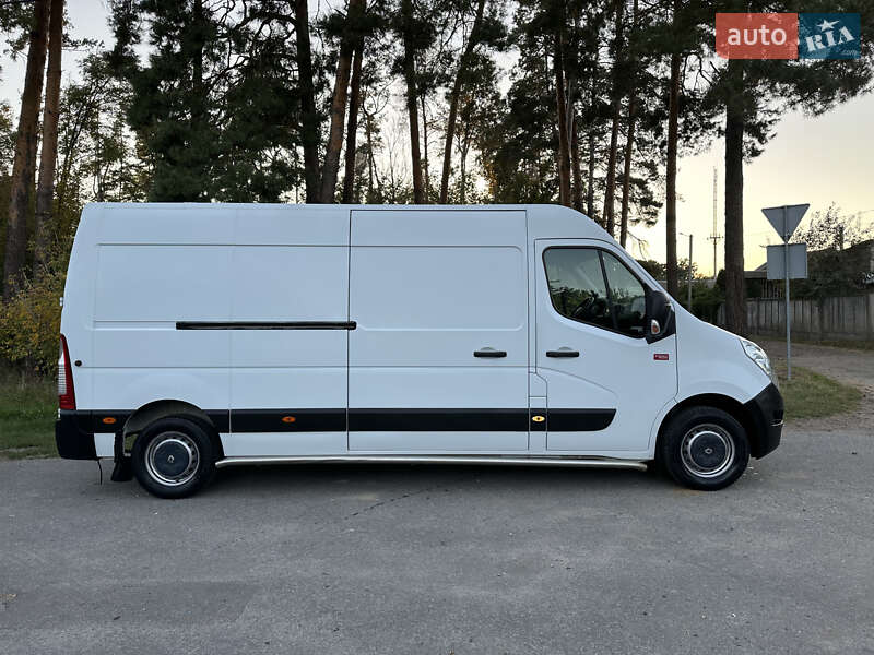 Грузовой фургон Renault Master 2016 в Киеве