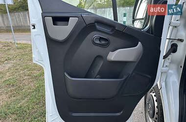 Грузовой фургон Renault Master 2016 в 
