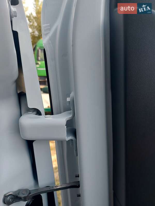 Грузовой фургон Renault Master 2021 в Млинове