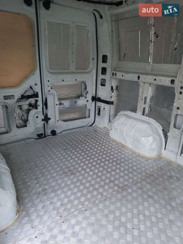Другие грузовики Renault Master 2015 в Черкассах
