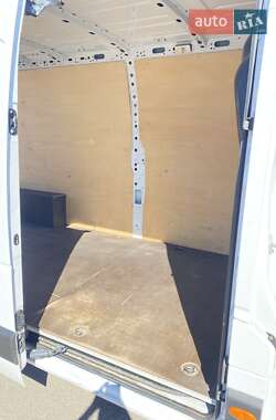 Грузовой фургон Renault Master 2019 в 