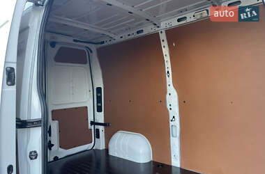 Грузовой фургон Renault Master 2021 в 