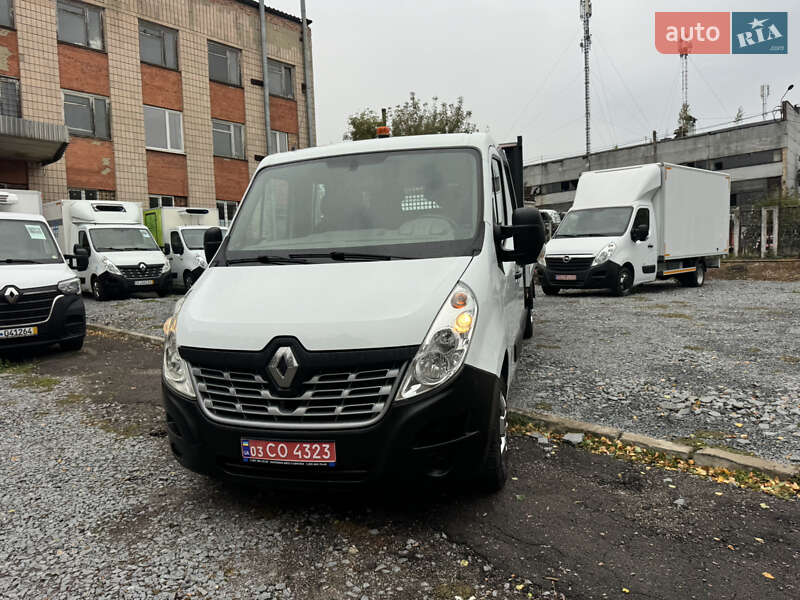 Грузовой фургон Renault Master 2015 в Ровно