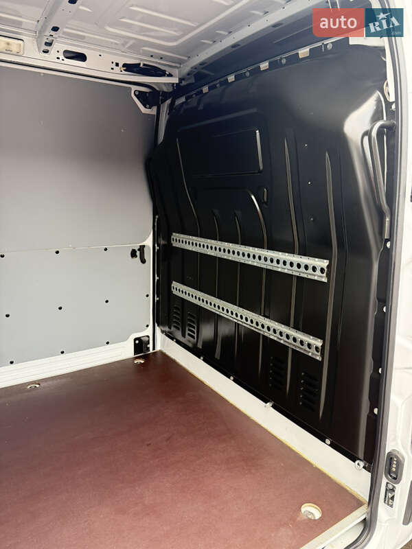 Грузовой фургон Renault Master 2021 в Луцке