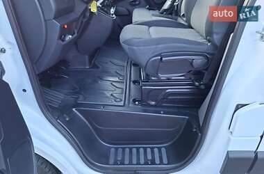 Грузовой фургон Renault Master 2021 в 