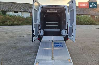 Грузовой фургон Renault Master 2021 в 