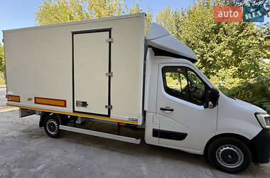 Грузовой фургон Renault Master 2020 в 