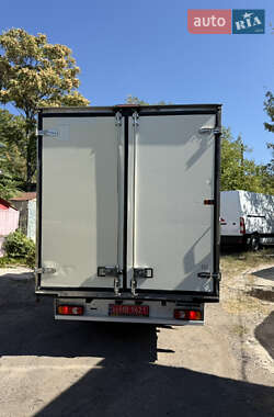 Грузовой фургон Renault Master 2020 в 