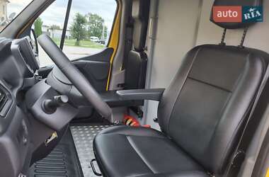 Грузовой фургон Renault Master 2020 в 
