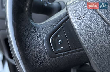 Грузовой фургон Renault Master 2014 в 