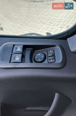 Грузовой фургон Renault Master 2019 в 