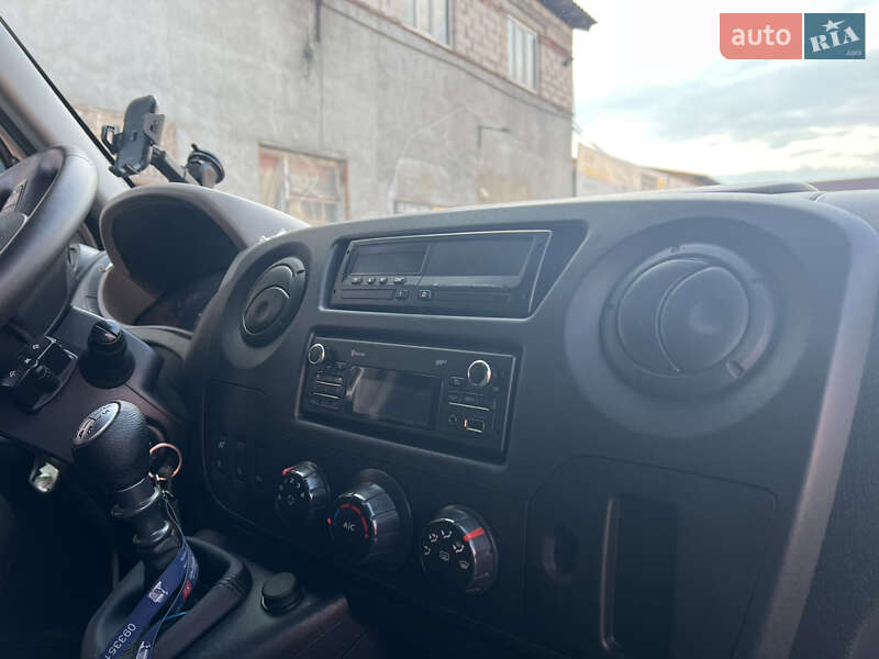 Автовоз Renault Master 2017 в Сумах