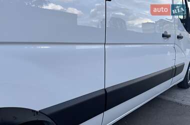 Грузовой фургон Renault Master 2019 в 