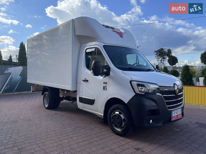Renault Master 2021