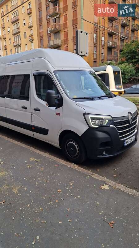 Микроавтобус Renault Master 2019 в 
