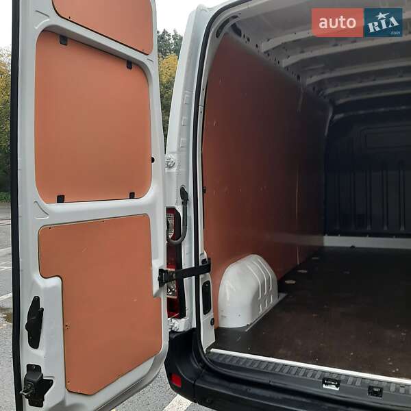 Вантажний фургон Renault Master 2021 в Полтаві