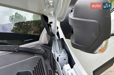 Грузовой фургон Renault Master 2020 в 