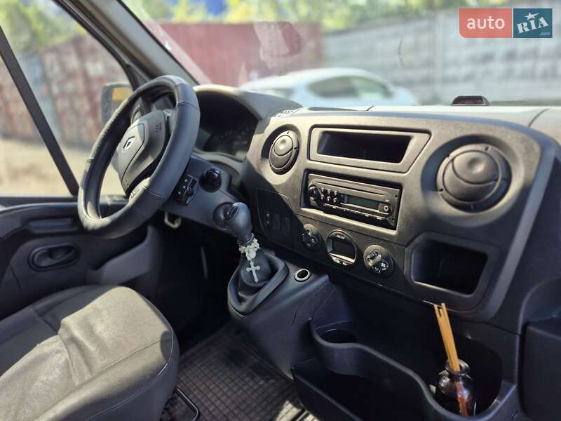 Грузовой фургон Renault Master 2011 в Киеве