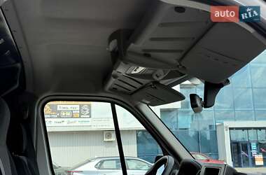 Грузовой фургон Renault Master 2021 в 