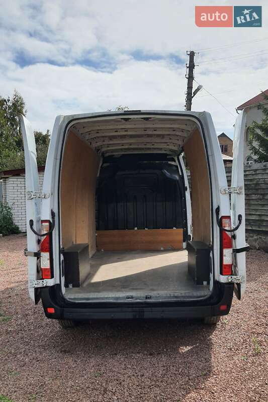 Грузовой фургон Renault Master 2018 в Киеве фото 4 Грузовой фургон Renault Master 2018 в Киеве
