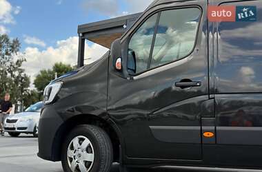 Грузовой фургон Renault Master 2020 в 