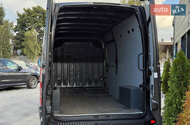 Грузовой фургон Renault Master 2020 в 