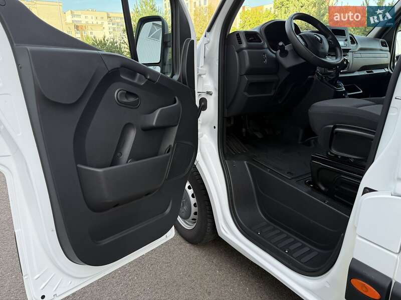 Грузовой фургон Renault Master 2021 в Киеве