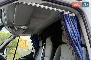 Вантажний фургон Renault Master 2021 в 