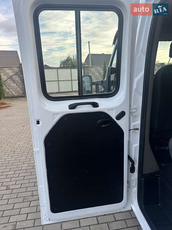Тентованый Renault Master 2015 в Луцке