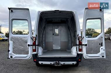 Грузовой фургон Renault Master 2021 в 