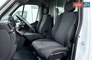 Грузовой фургон Renault Master 2021 в 