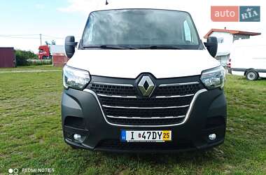 Грузовой фургон Renault Master 2021 в 
