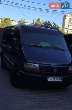 Грузовой фургон Renault Master 2002 в 