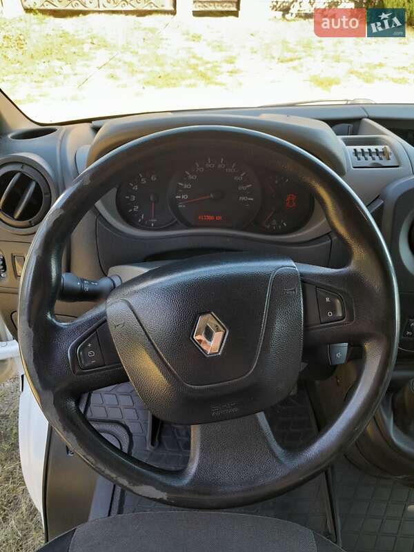 Вантажний фургон Renault Master 2017 в Бучі