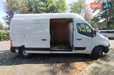 Грузовой фургон Renault Master 2013 в 