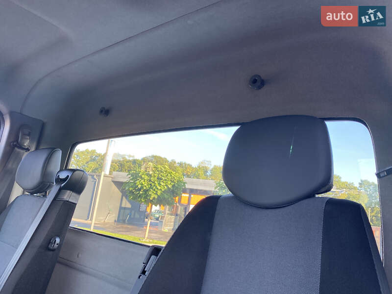 Автовоз Renault Master 2017 в Луцке