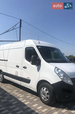 Грузовой фургон Renault Master 2012 в 