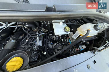 Грузовой фургон Renault Master 2021 в 