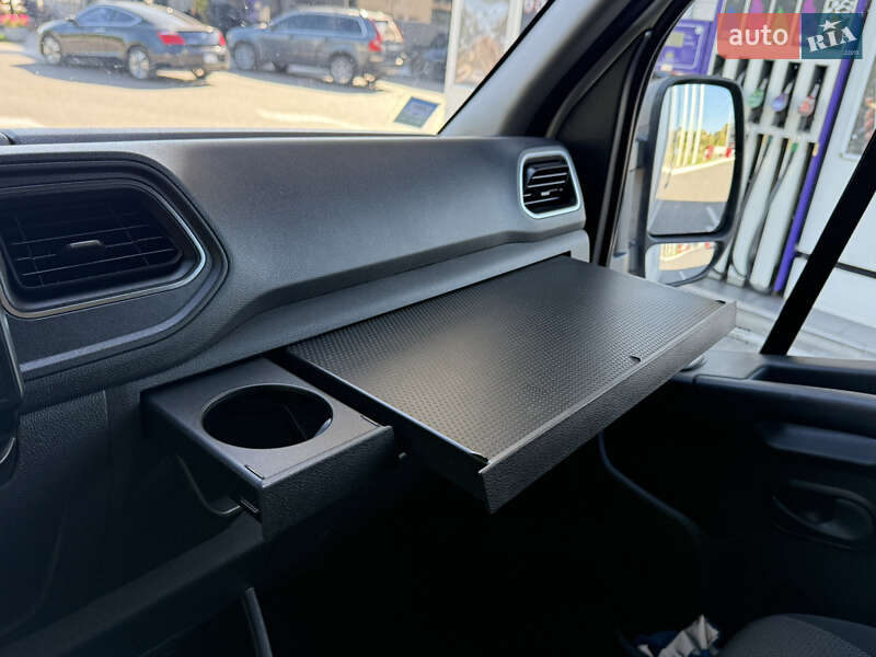 Грузовой фургон Renault Master 2021 в Днепре
