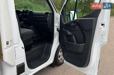 Тентованый Renault Master 2022 в 