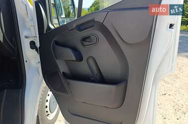 Грузовой фургон Renault Master 2021 в 