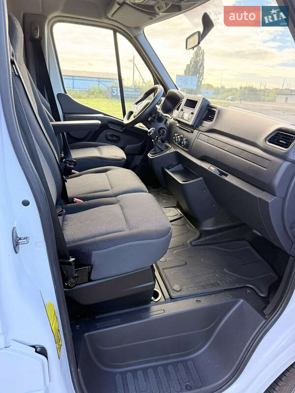 Тентованый Renault Master 2021 в Буче