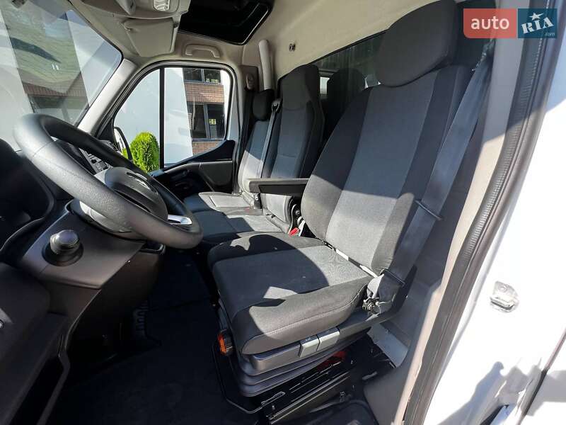 Тентованый Renault Master 2021 в Днепре