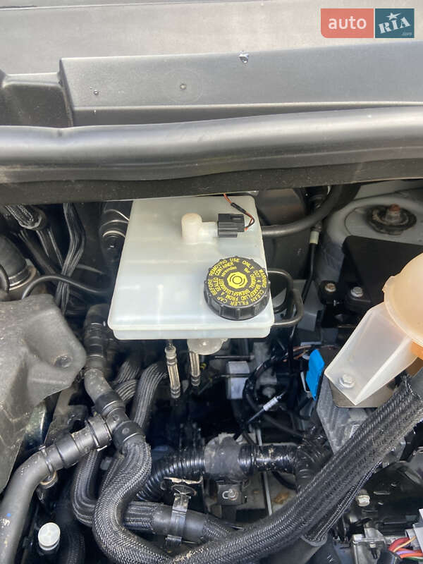 Вантажний фургон Renault Master 2020 в Хмельницькому