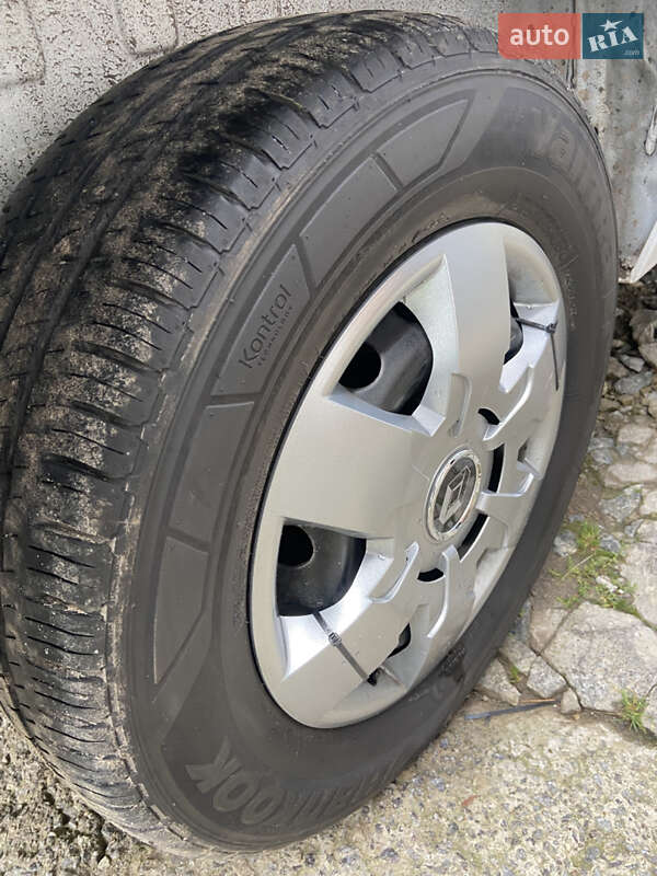 Вантажний фургон Renault Master 2020 в Хмельницькому