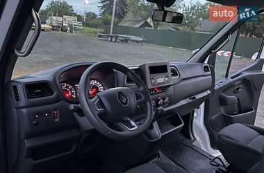 Грузовой фургон Renault Master 2021 в 