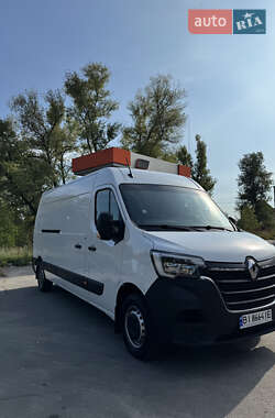 Грузовой фургон Renault Master 2024 в 