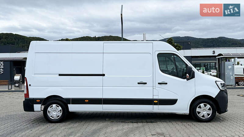 Грузовой фургон Renault Master 2021 в Хусте