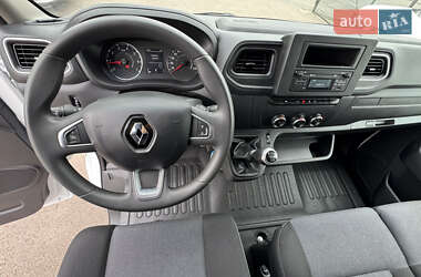 Грузовой фургон Renault Master 2021 в 